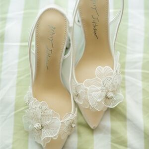 Betsey Johnson White Floral Women's Shoes